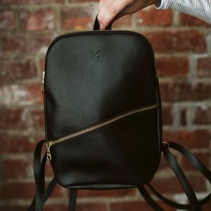 BYTAVI Black PANHA Backpack Purse Handbag